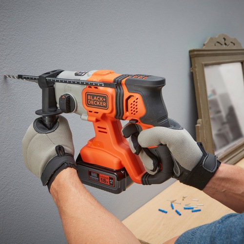 Black and Decker - 18V 40Ah SDSplus borrhammare med kitbox - BCD900M1K