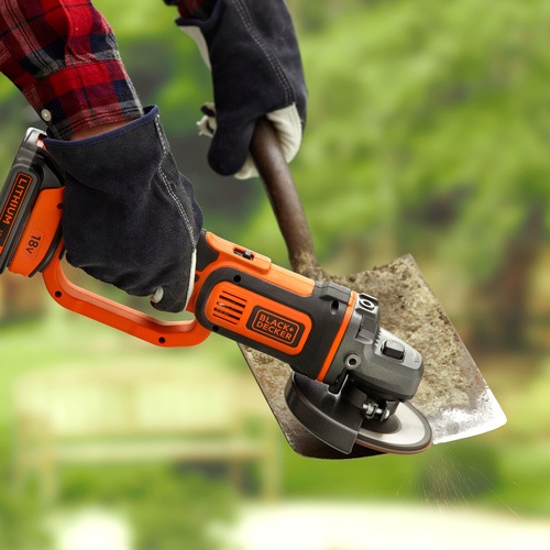 Black and Decker - 18V Liion sladdls vinkelslip utan batteri och laddare - BCG720N