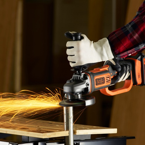 Black and Decker - 18V Liion sladdls vinkelslip utan batteri och laddare - BCG720N