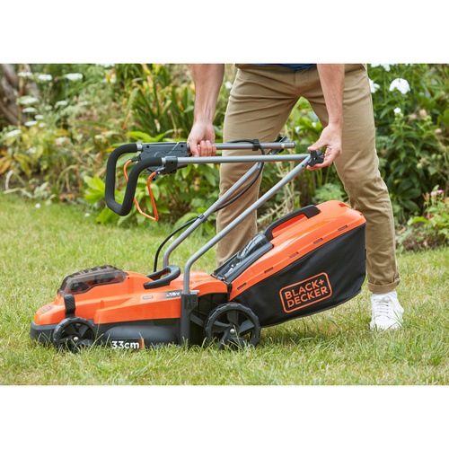 Black and Decker - 2x18V 40Ah 33cm kompakt grsklippare - BCMW33184L2