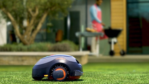 Black and Decker - Batteridriven robotgrsklippare - BCRMW121