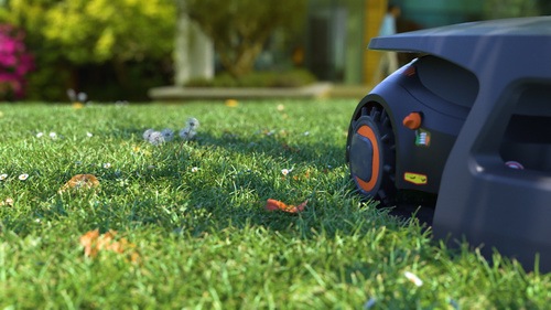 Black and Decker - Batteridriven robotgrsklippare med sjlvrengring och Robot Home - BCRMW123