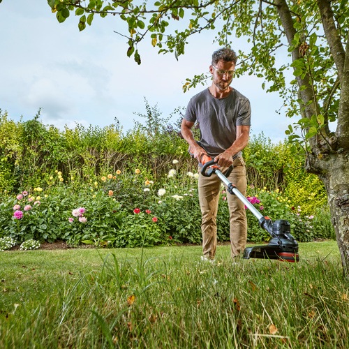 Black and Decker - 36V 25Ah 33cm POWERCOMMAND Strimmer grstrimmer - BCSTE636L1