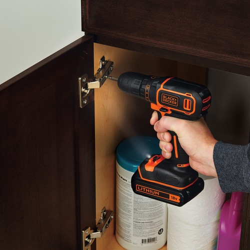 Black and Decker - 18V Borrmaskinskruvdragare - BDCDC18K1