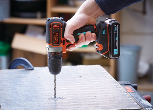 Black and Decker - 18V Smart Tech borrmaskin i frvaringsvska - BDCDC18KST