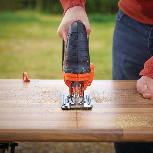 Black and Decker - 18V Pendelsticksg utan batteri - BDCJS18N