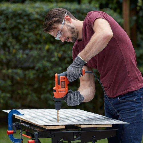 Black and Decker - 500W Slagborrmaskin - BEH200