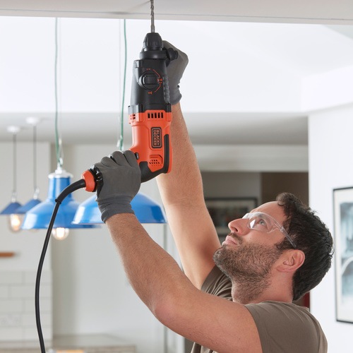 Black and Decker - 650W SDSplus Borrhammare - BEHS01