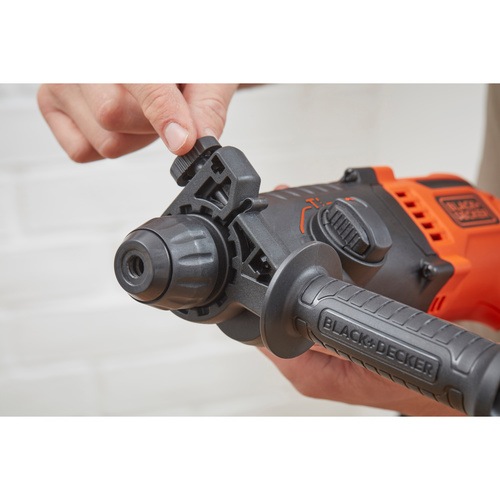 Black and Decker - 650W SDS Borrhammare med kitbox - BEHS01K