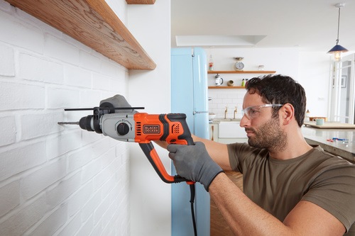 Black and Decker - 800W SDSPlus borrhammare i kitbox - BEHS02K