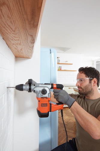 Black and Decker - 1250W SDS Borrhammare i kitbox - BEHS03K