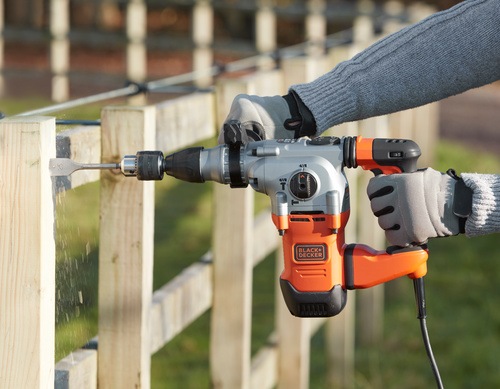 Black and Decker - 1250W SDS Borrhammare i kitbox - BEHS03K