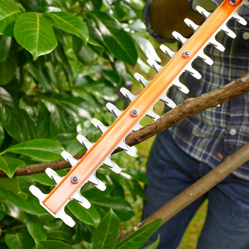 Black and Decker - 45cm 420W Hcksax - BEHT201