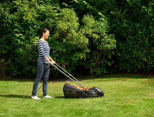 Black and Decker - 1000W 32cm grsklippare - BEMW351
