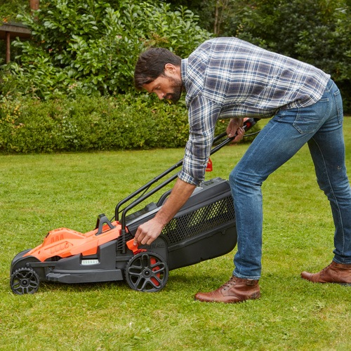 Black and Decker - 34CM 1400W Grsklippare med EasySteer - BEMW461ES