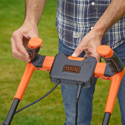 Black and Decker - 42CM 1800W Grsklippare med ergonomisk handtagdesign - BEMW481BH