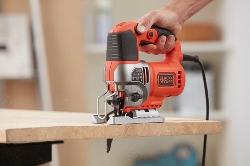 Black and Decker - 650W pendelsticksg  2 blad och kitbox - BES610K