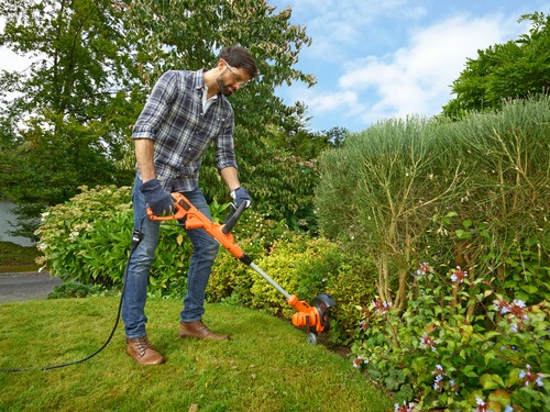 Black and Decker - 30cm 550W AFS Grstrimmer - BESTA530