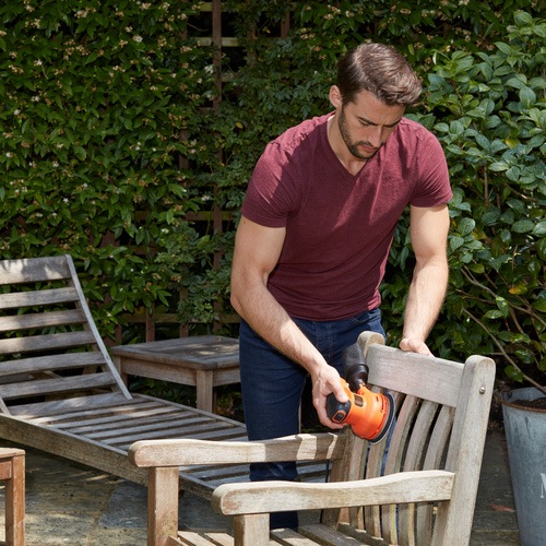Black and Decker - 230W Oscillerande slipmaskin - BEW210