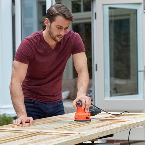 Black and Decker - 230W Oscillerande slipmaskin - BEW210