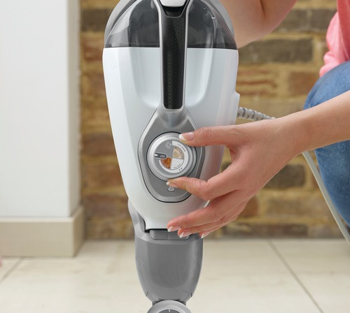 Black and Decker - 1600W 2i1 Steammop med deltahuvud SteMitt och 15 tillbehr - BHSM1615DSG