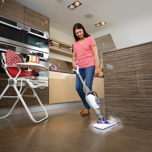 Black and Decker - 1600W 2i1 Steammop med deltahuvud SteMitt och 17 tillbehr - BHSM1615DSM