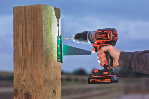 Black and Decker - 18V LiIon kolborstfri slagborrmaskin med tv batterier och laddare i kitbox - BL188KB