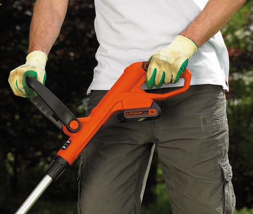 Black and Decker - 18V Lithium Ion grstrimmer - GLC1823L20
