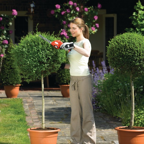 Black and Decker - Busktrimmare 36V - GSL300