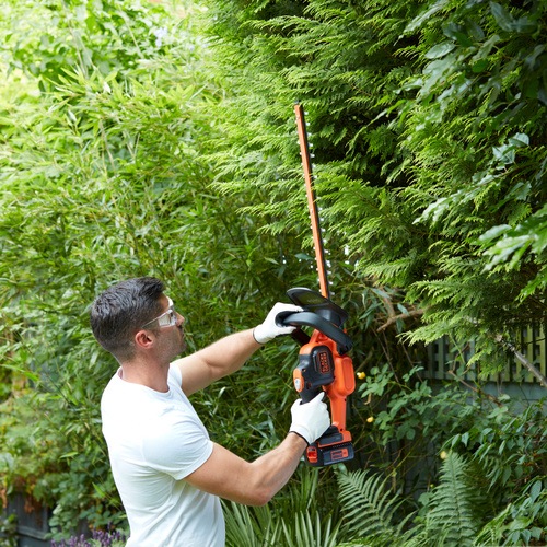 Black and Decker - Hcksax Power Command 36V 55cm 2Ah - GTC36552PC