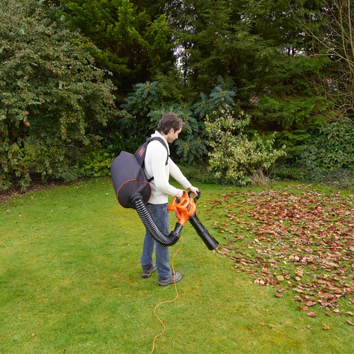 Black and Decker - Lvbls 3000W med tillhrande ryggscksuppsamlare - GW3030BP