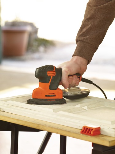 Black and Decker - 120W slipmus Mouse i mjuk vska - KA2000