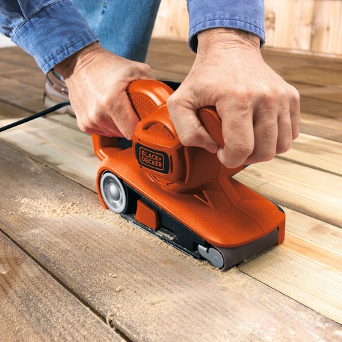 Black and Decker - Bandslipmaskin 720 W - KA86