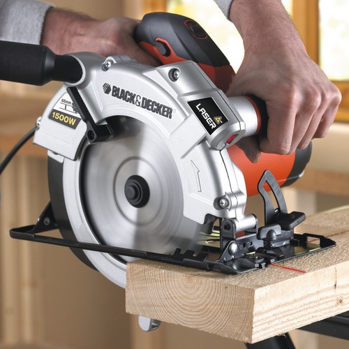 Black and Decker - Cirkelsg med laser 1500W - KS1500LK