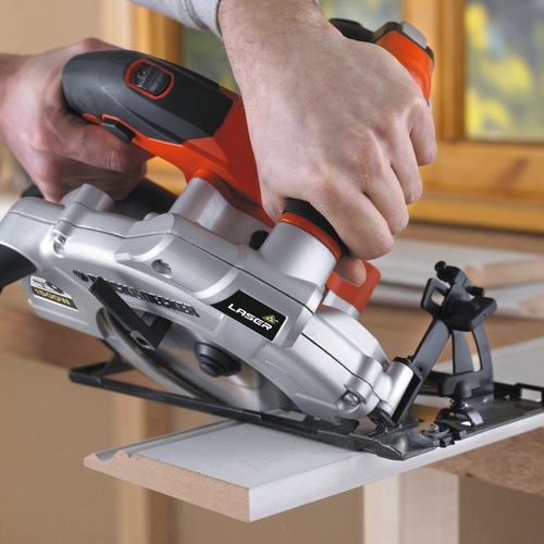 Black and Decker - Cirkelsg med laser 1500W - KS1500LK