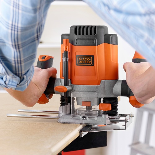 Black and Decker - Handverfrs 1200W 635 mm med tillbehr och frvaringslda - KW1200EKA