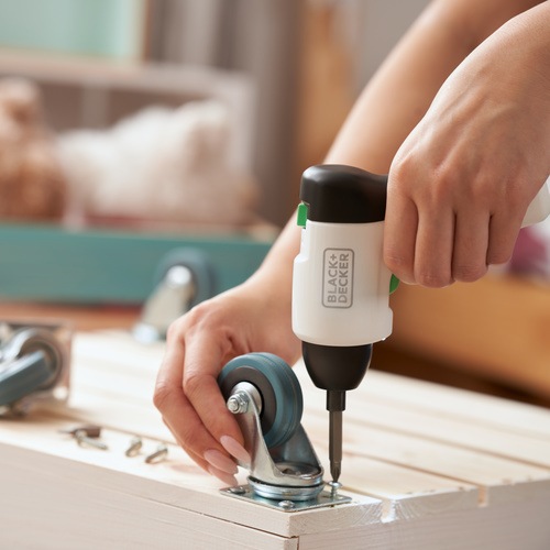 Black and Decker - reviva 36V Skruvdragare - REVSD4C